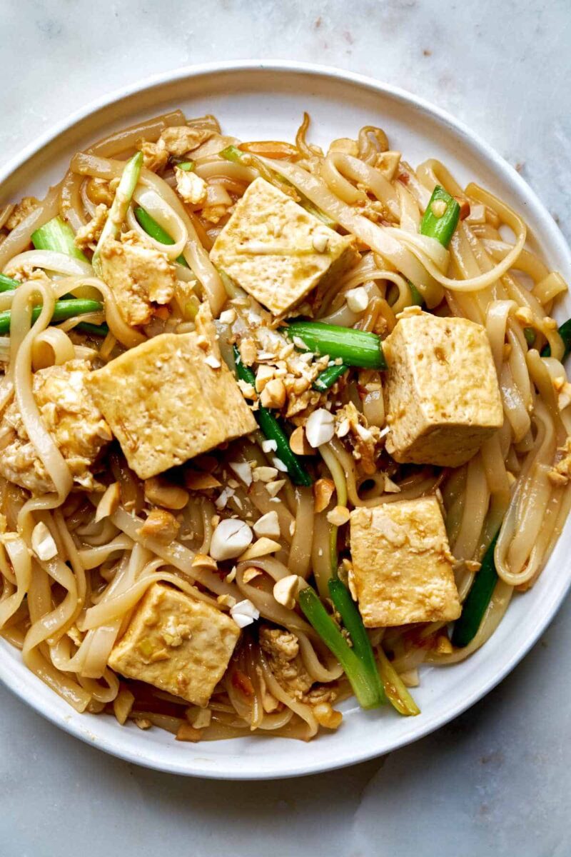 Rice Noodle Stir Fry with Tofu | Proportional Plate